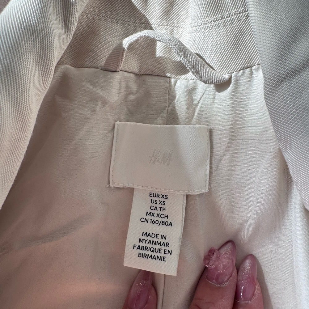 H&M Cream Spring Blazer - Picture 3 of 3